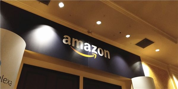 亚马逊全自动化仓库计划：十年后机器人将取代人类